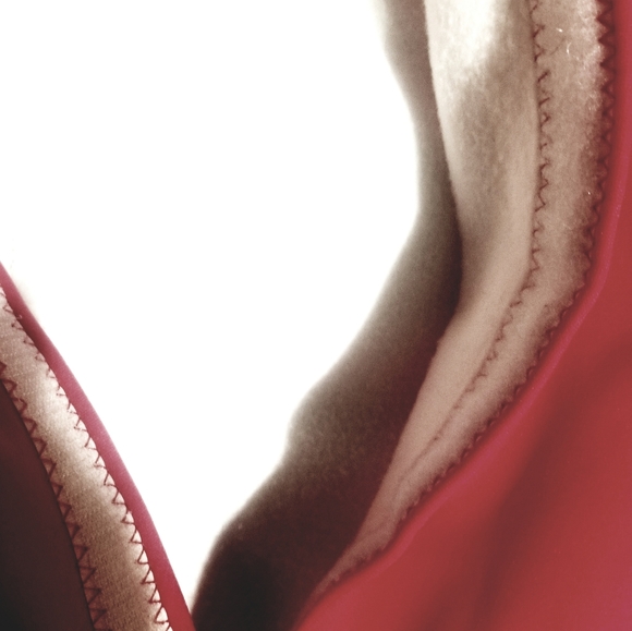 Swimwear - Picture 5 of 8